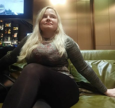 Dejana Savi hd model photos