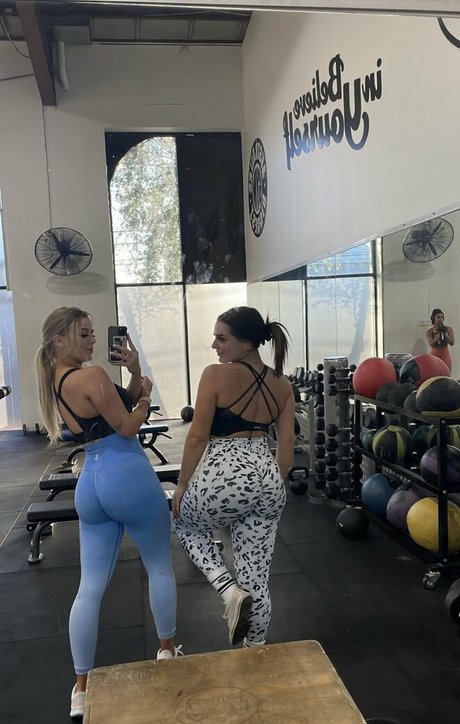 Lauren S art pornstar photo