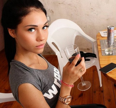 Wrapashouse best model gallery