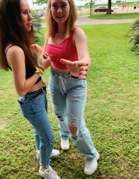 Sophia From Perth model pretty pic