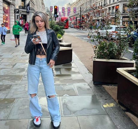 laure bv star beautiful archive