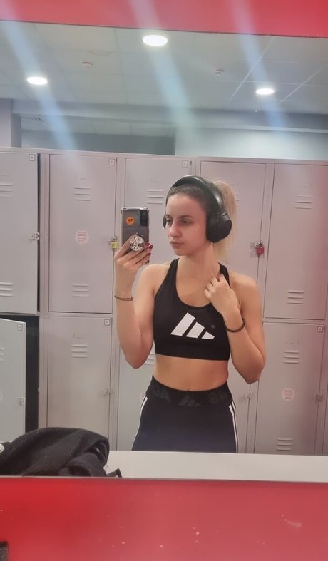 laure bv best star pic