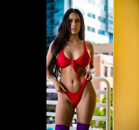 Olivia Rae nudes model photo