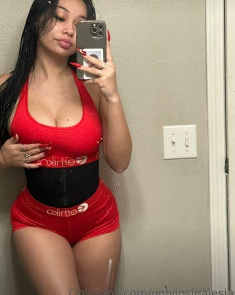 luxuraa sex star photo