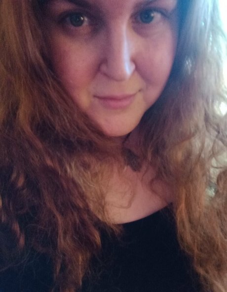 decadentdepravity star sexy pic