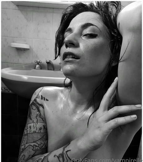 goat redhead model top archive