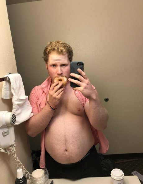 roaminghog model sex gallery