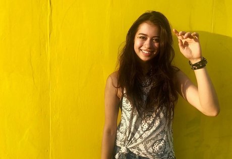 Amber Midthunder pornstar art img