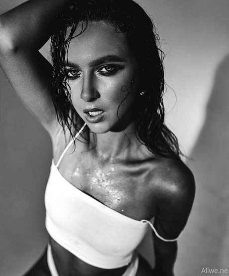 allwene free model sex photos