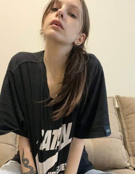 lovelylollyhehe pornstar nice photo