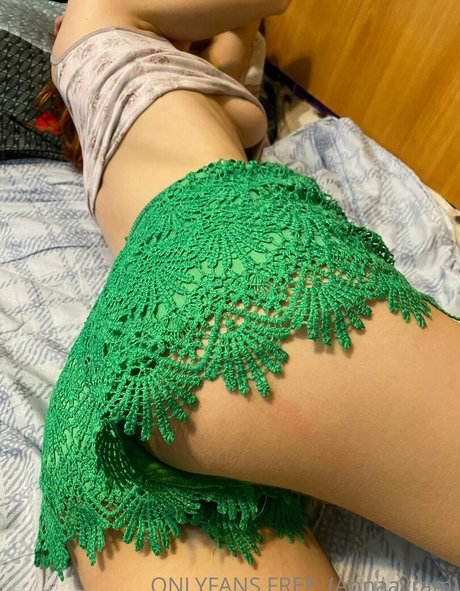 annaavram pornstar hot pics