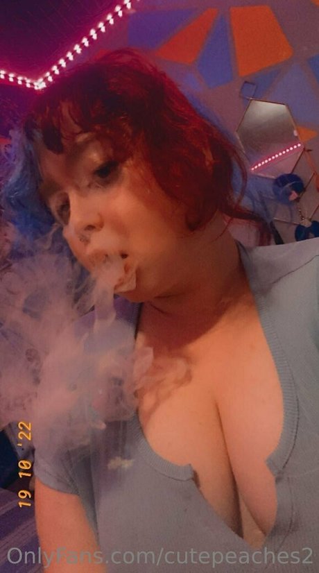 cutepeaches2 star nude photos