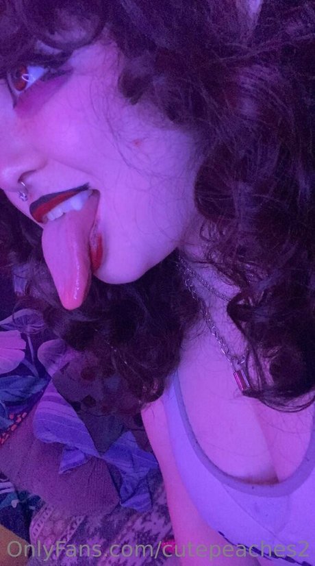 cutepeaches2 sexy pornstar galleries