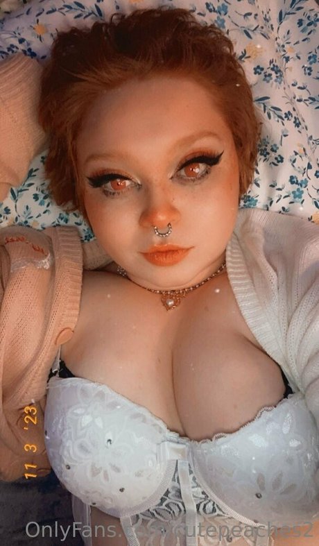 red hair onlyfans hot pic