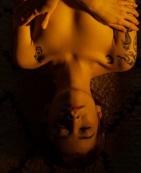 Ann Cid hot pornstar photo