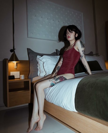 Ann Cid sexy star img