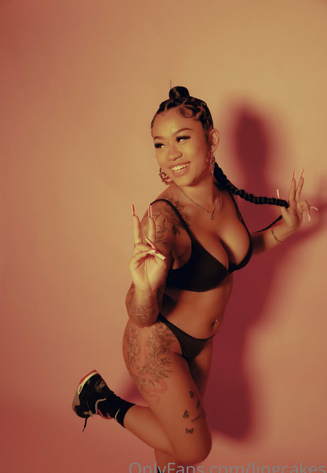 Lady Bug Baristas pornstar hot pictures