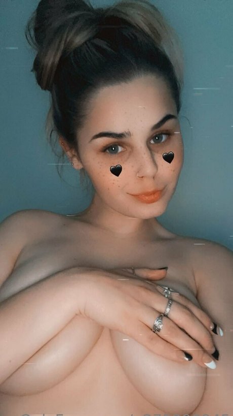 juli lynn69 exclusive model picture