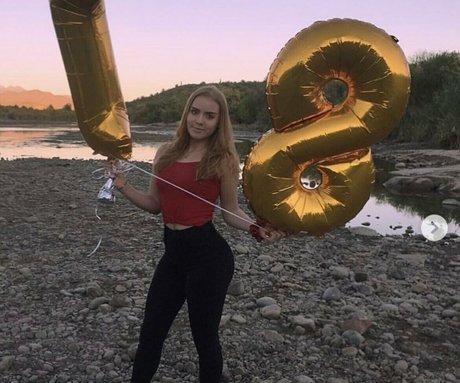 exoticbabe18 model sex picture