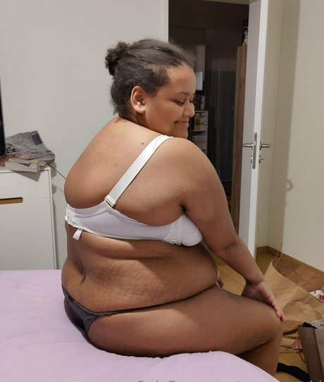 curvypotchi model porn images