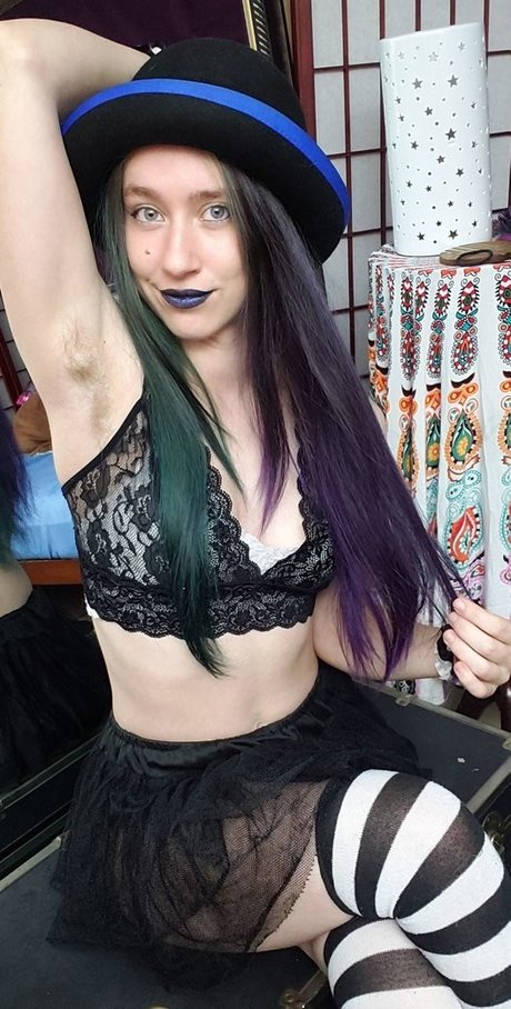 misskittylyn star top archive