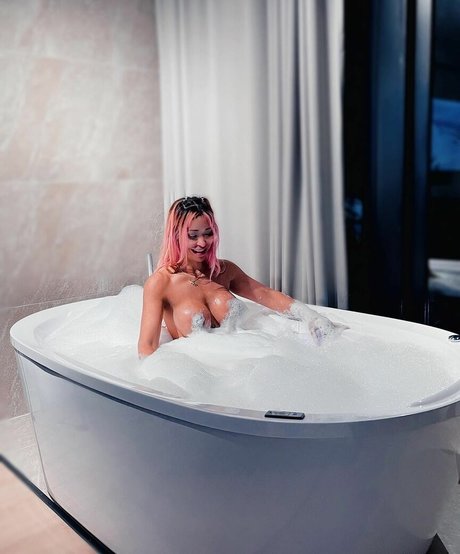 Lui fer oficial pornstar hd images