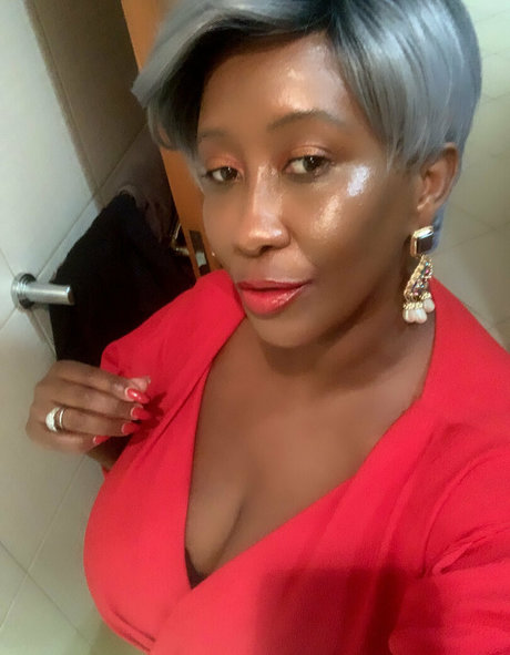 madam___caramel star nice img