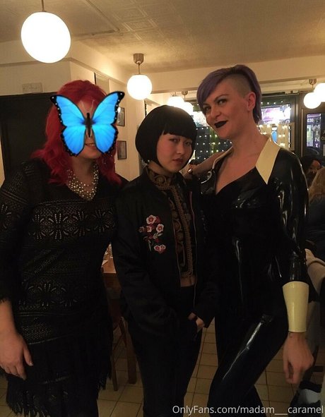 madam___caramel model pornographic pics