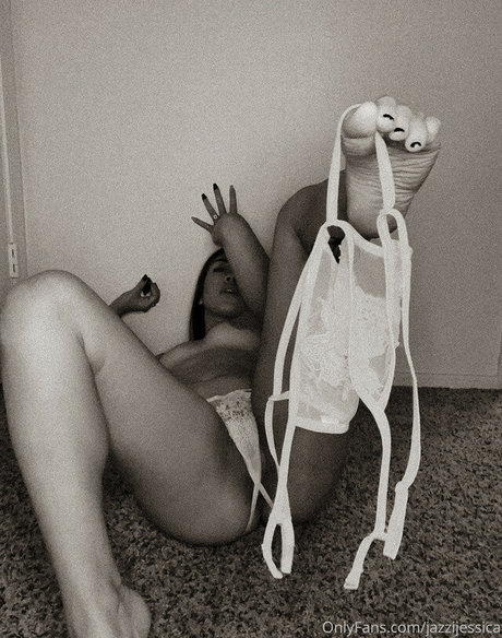 Jazzijessica model sexy images