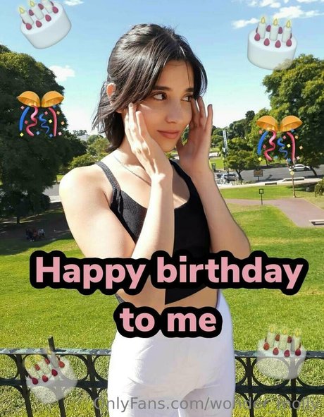 wonder molly nice star pictures