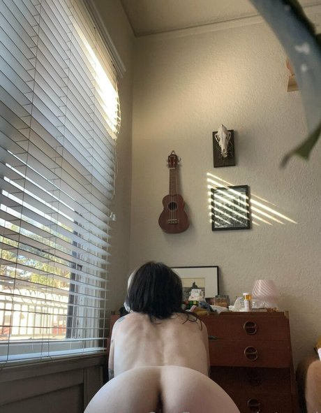 ratxgurl erotic actress picture