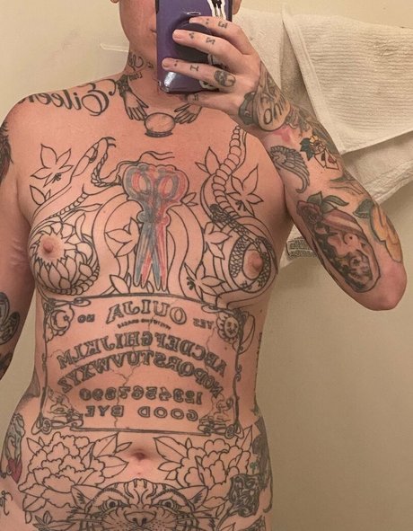 quad awful sexy model images