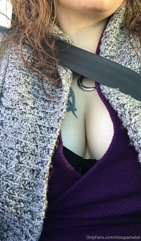 misspamelot art actress galleries