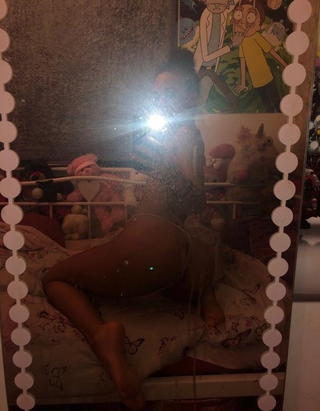 gamerdoll erotic actress picture