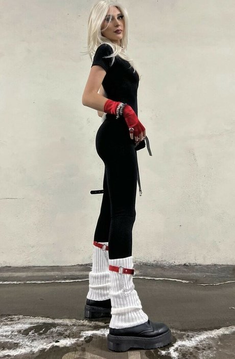 Kate Baum model hot photo