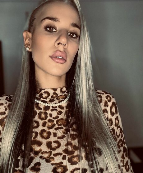 Lucila Villar nudes pornstar photo