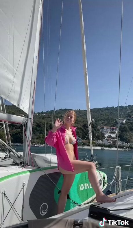 Allylucyfrancis star xxx pictures