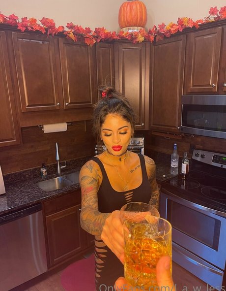 lena law less top model photos