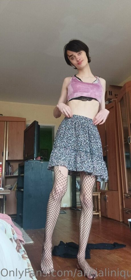 alicialiniquinn perfect pornstar picture