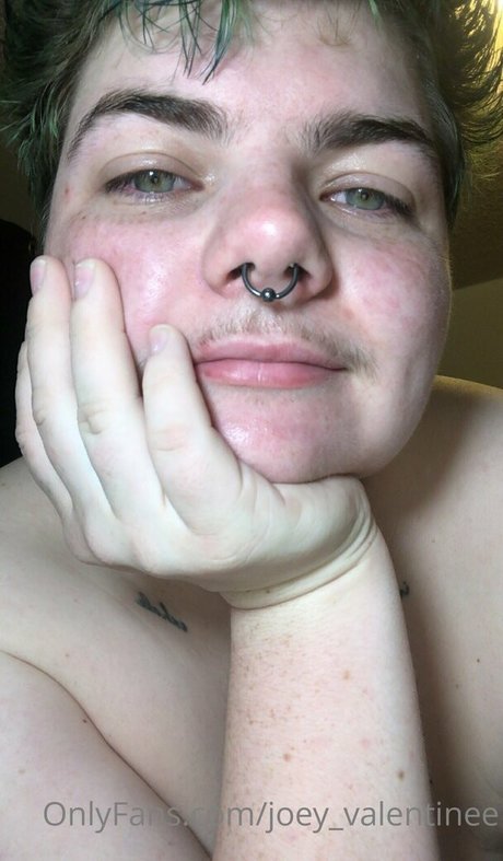 joey valentinee model perfect image