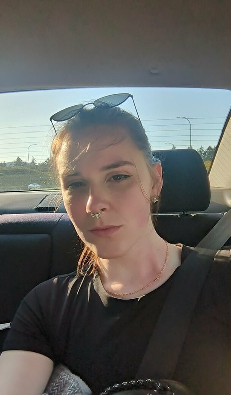 tesla nova naked star img