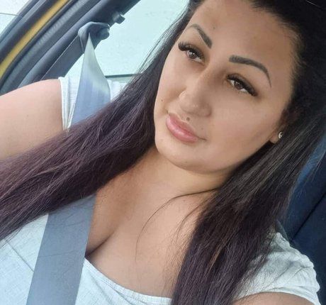 Csimbora Barbara xxx actress gallery