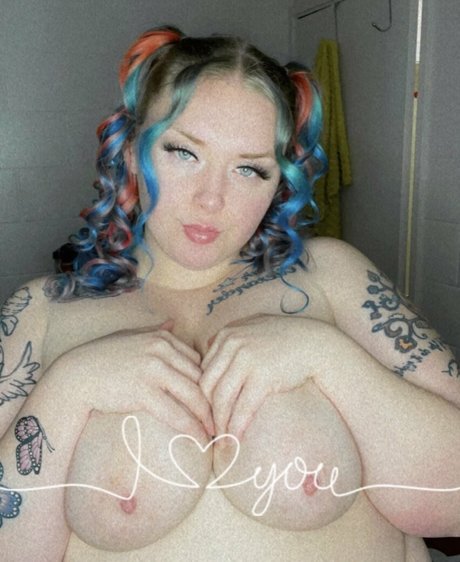 haleylopez pretty actress image