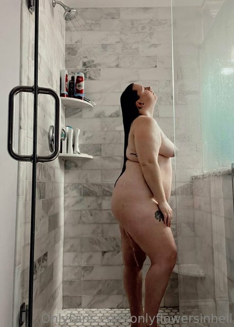 onlyflowersinhell model high quality photos