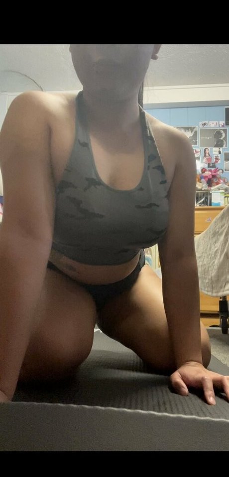 bby jae model beautiful pics