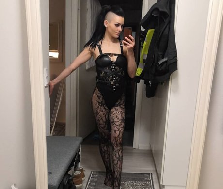 VMissyB beautiful actress pics