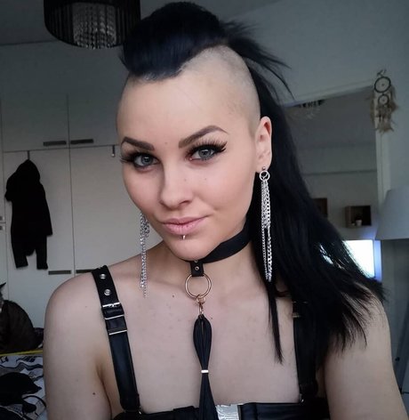 curvy redhead onlyfans hot sexy gallery