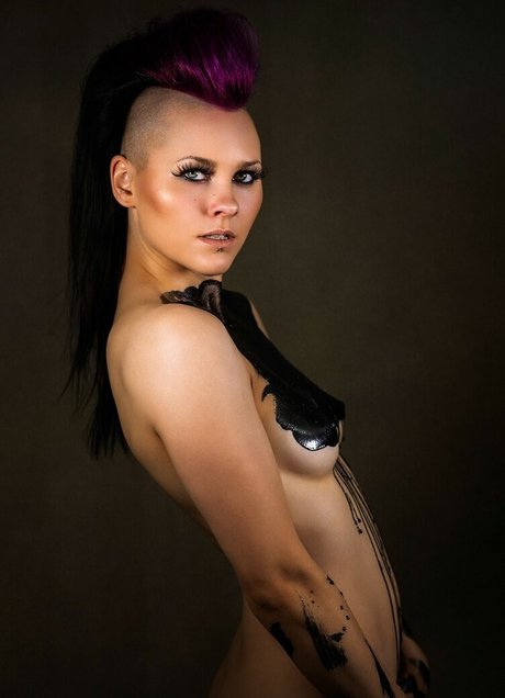 VMissyB porn star gallery