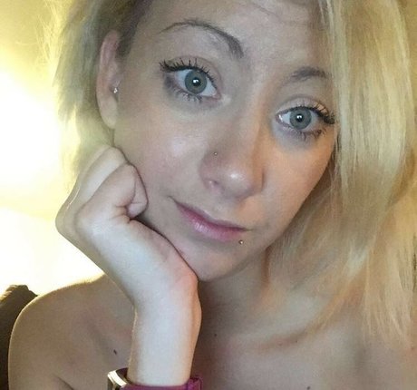 Brino Wyant xxx pornstar galleries