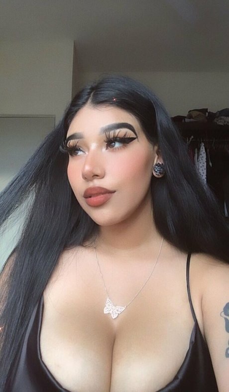 Fernanda V nice pornstar pic